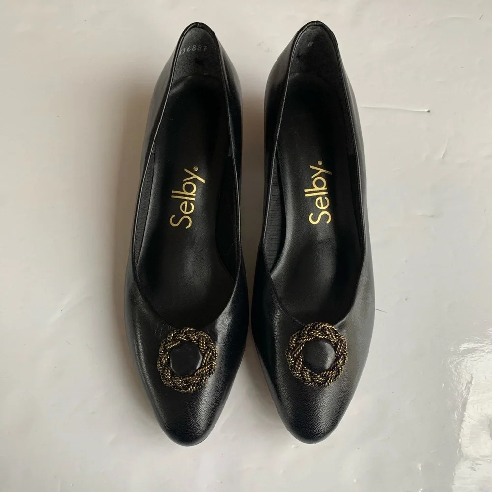 New Vintage Selby black leather kitten heel pump